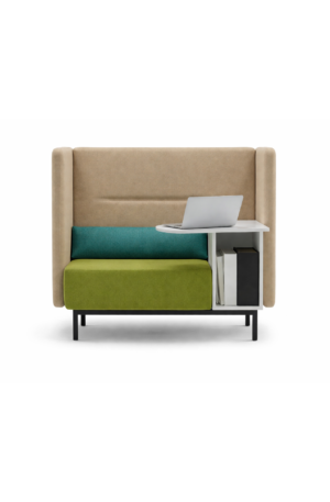 Poltrona un posto con fianchi e schienali imbottiti alti 1310mm