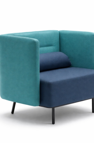 Poltrona larga con fianchi e schienali alti 870mm